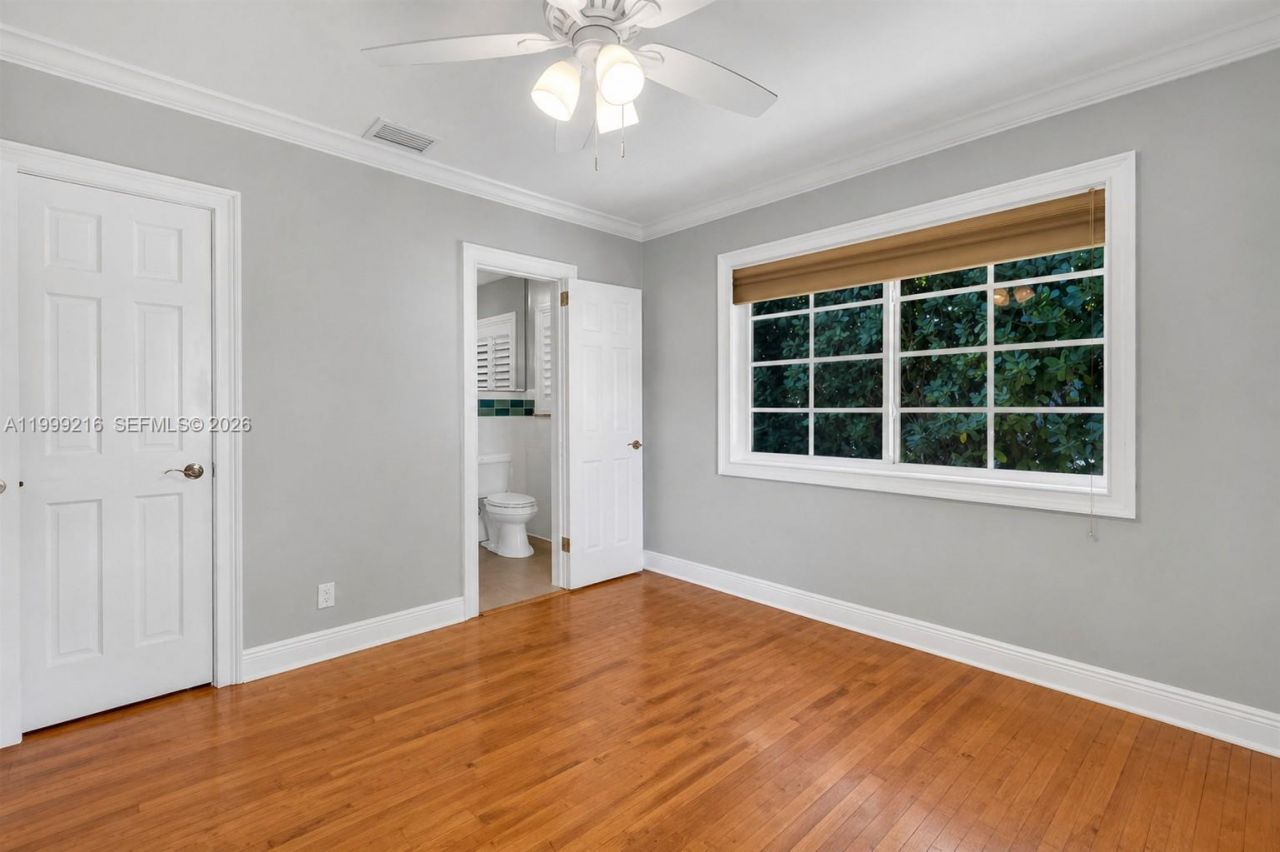 1160 NE 98th St, Miami Shores, FL 33138 Photo