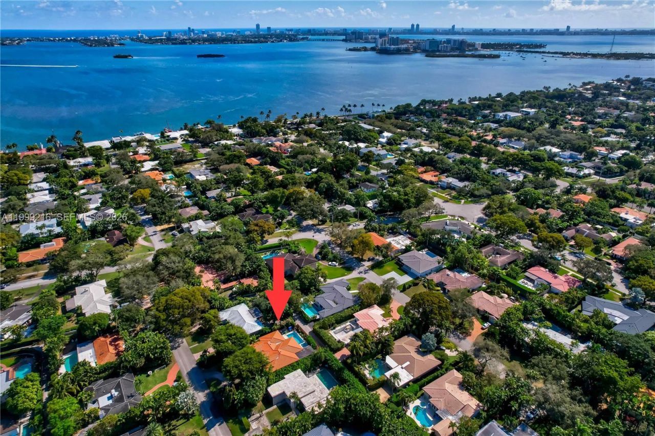 1160 NE 98th St, Miami Shores, FL 33138 Photo