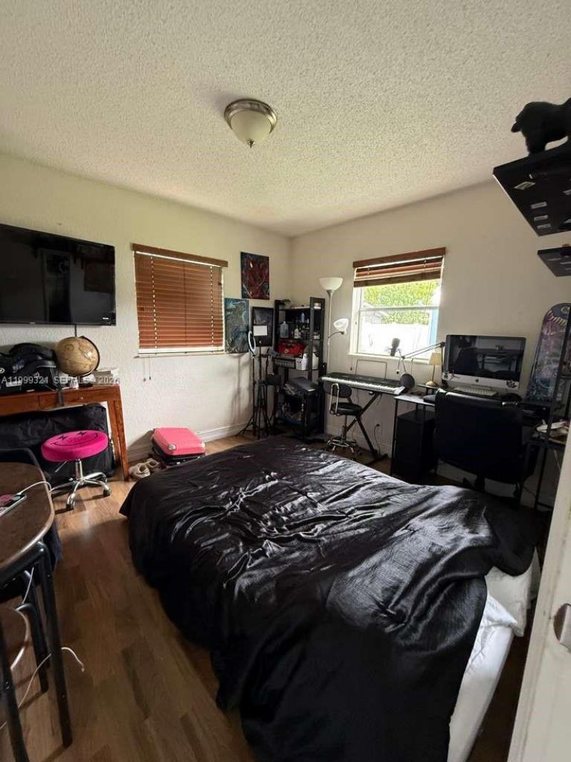 6708 Raleigh St, Hollywood, FL 33024 Photo