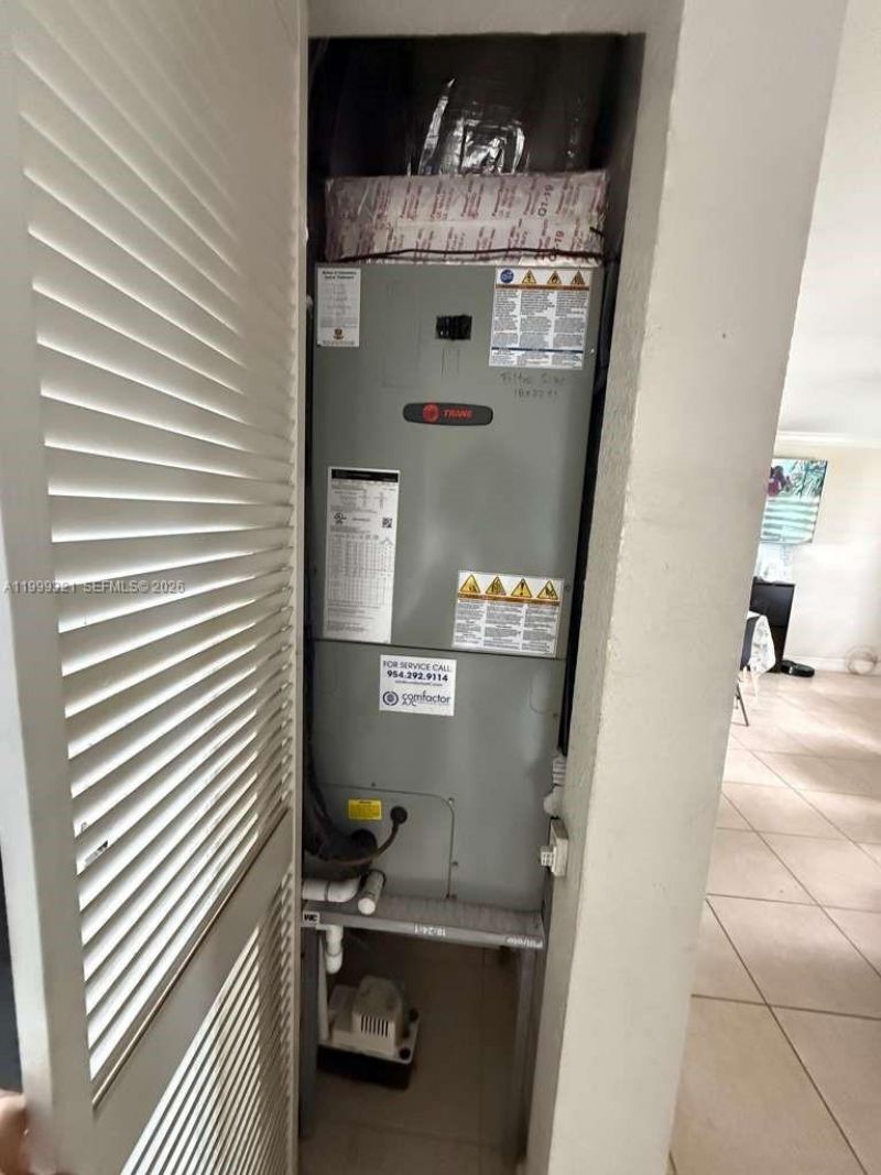 6708 Raleigh St, Hollywood, FL 33024 Photo