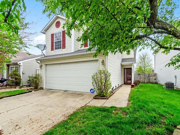 4829 Ossington Court, Indianapolis, IN 46254