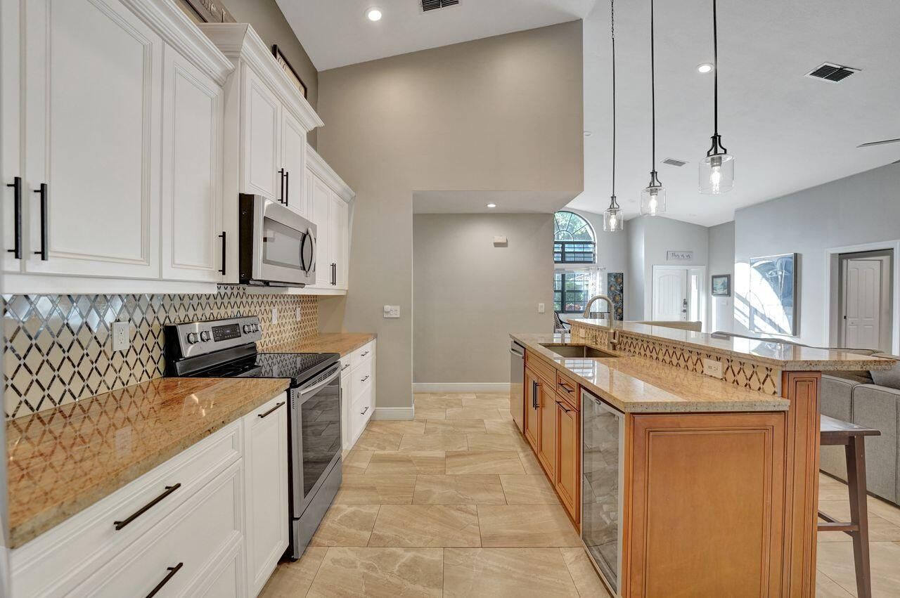 9931 SW 23rd Street, Davie, FL 33324 Photo