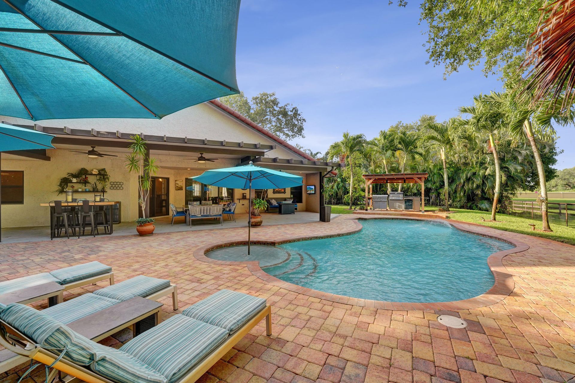 9931 SW 23rd Street, Davie, FL 33324 Photo