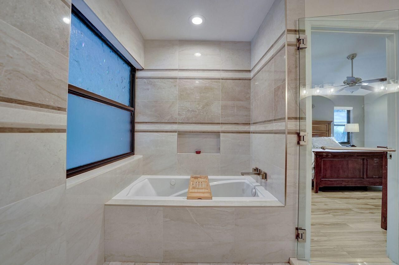 9931 SW 23rd Street, Davie, FL 33324 Photo