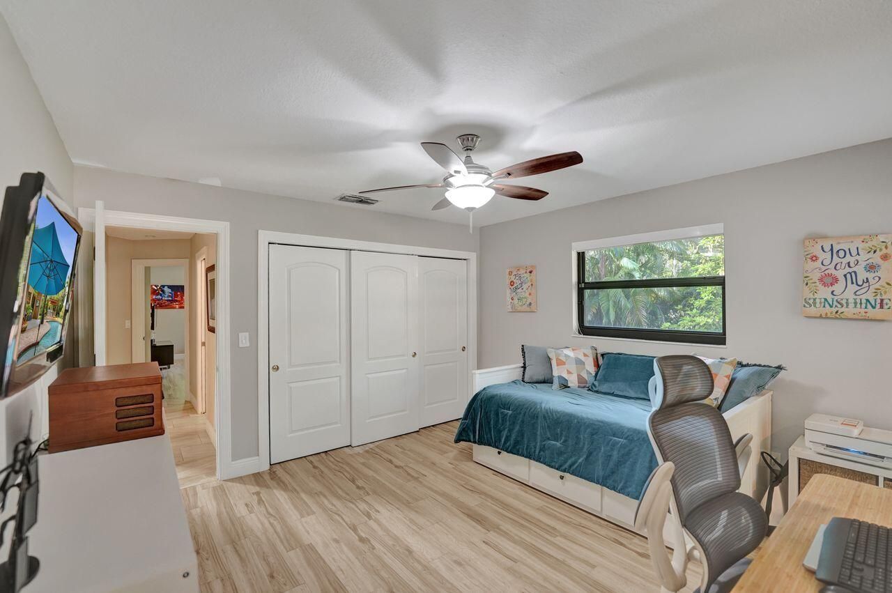 9931 SW 23rd Street, Davie, FL 33324 Photo