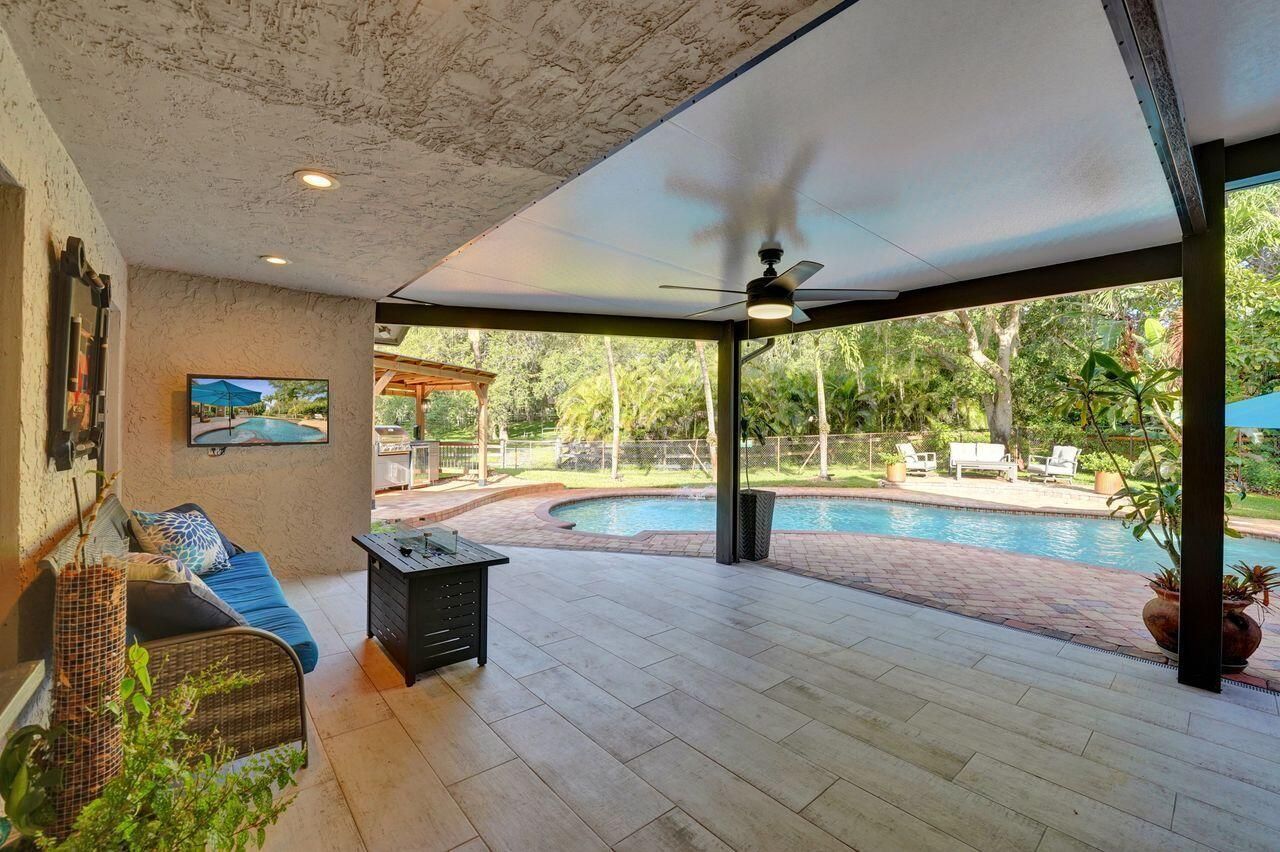 9931 SW 23rd Street, Davie, FL 33324 Photo