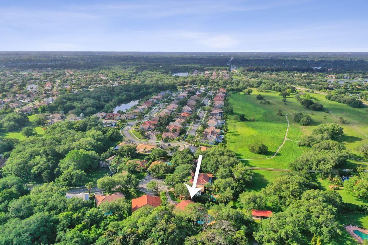 9931 SW 23rd Street, Davie, FL 33324 Photo