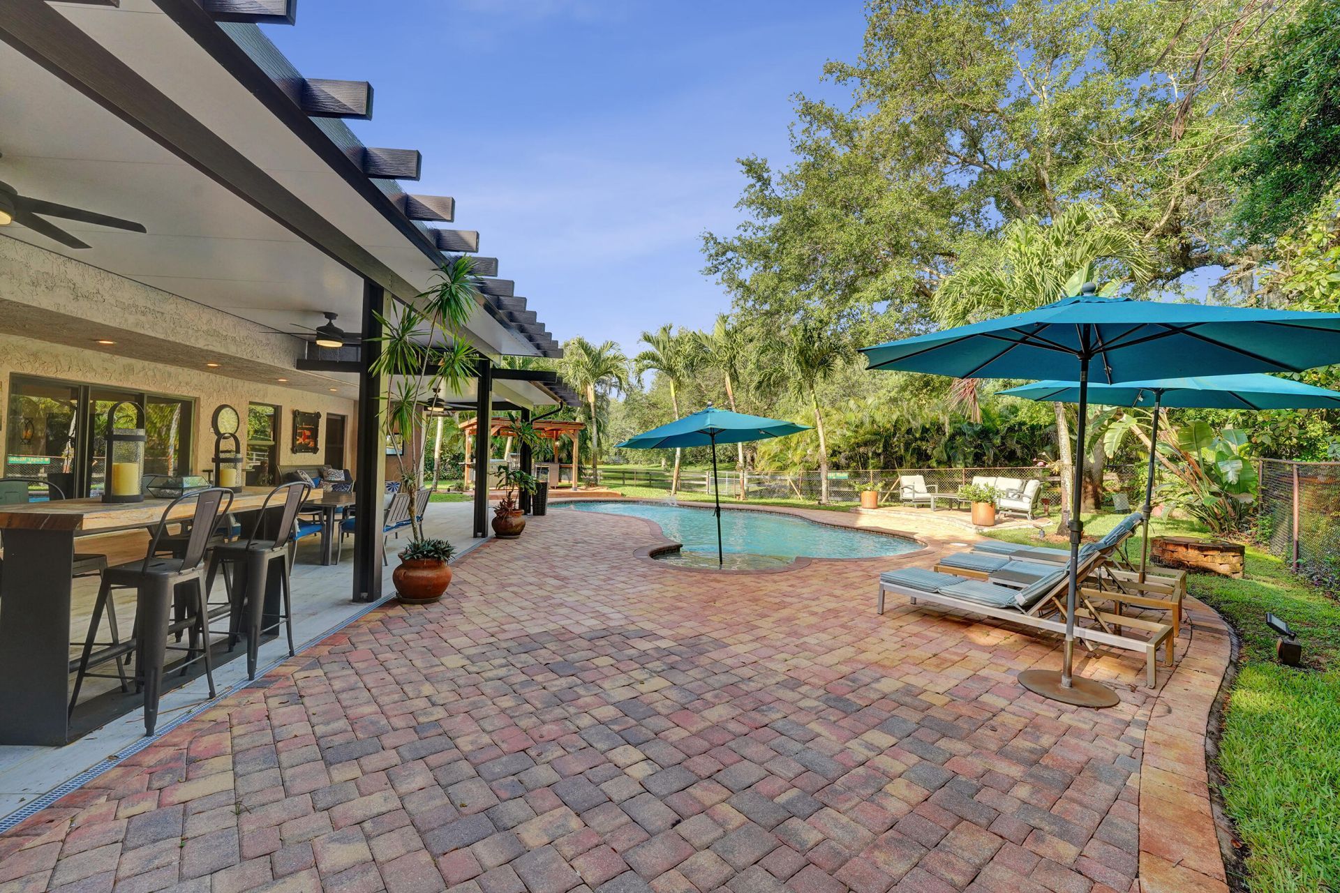 9931 SW 23rd Street, Davie, FL 33324 Photo