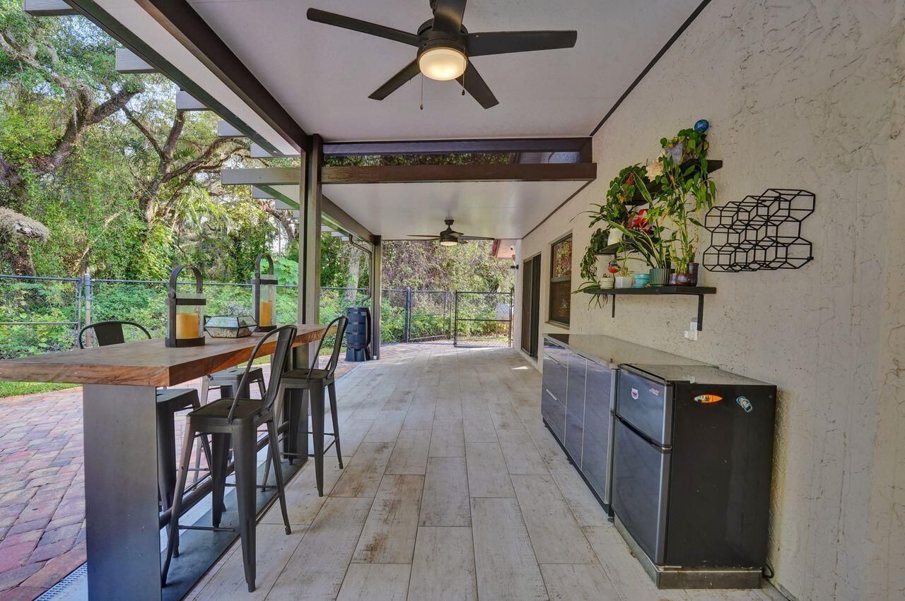 9931 SW 23rd Street, Davie, FL 33324 Photo