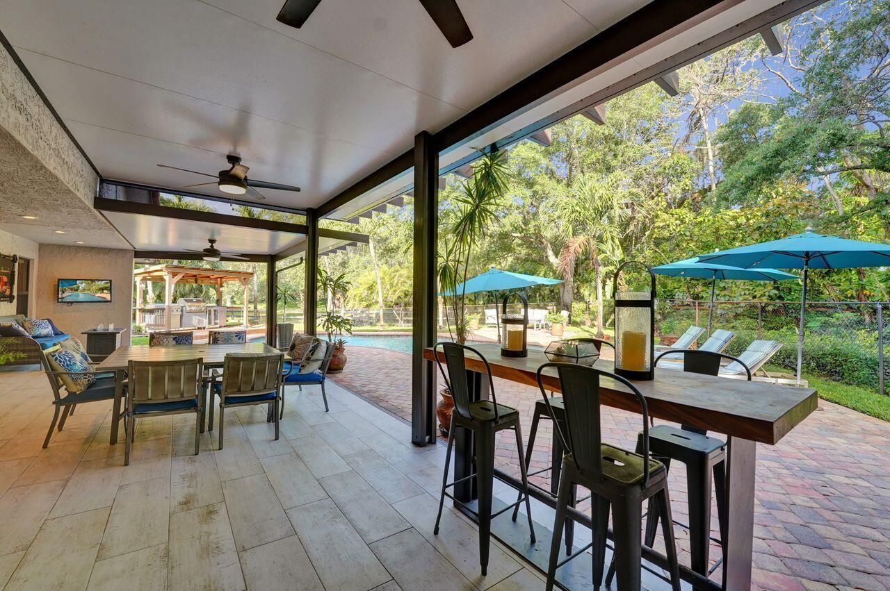 9931 SW 23rd Street, Davie, FL 33324 Photo