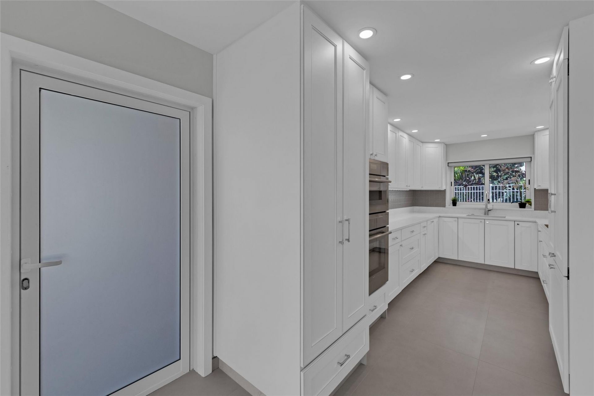 1922 S Ocean Lane, Unit 10, Fort Lauderdale, FL 33316 Photo