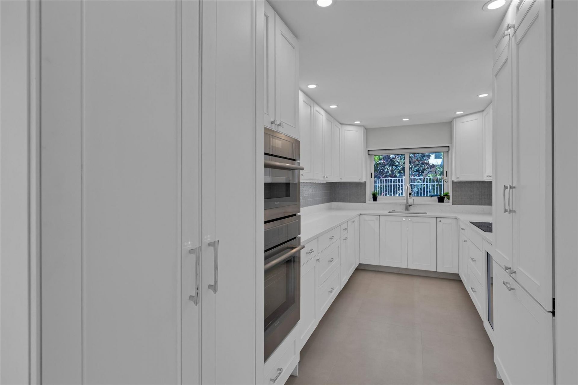 1922 S Ocean Lane, Unit 10, Fort Lauderdale, FL 33316 Photo