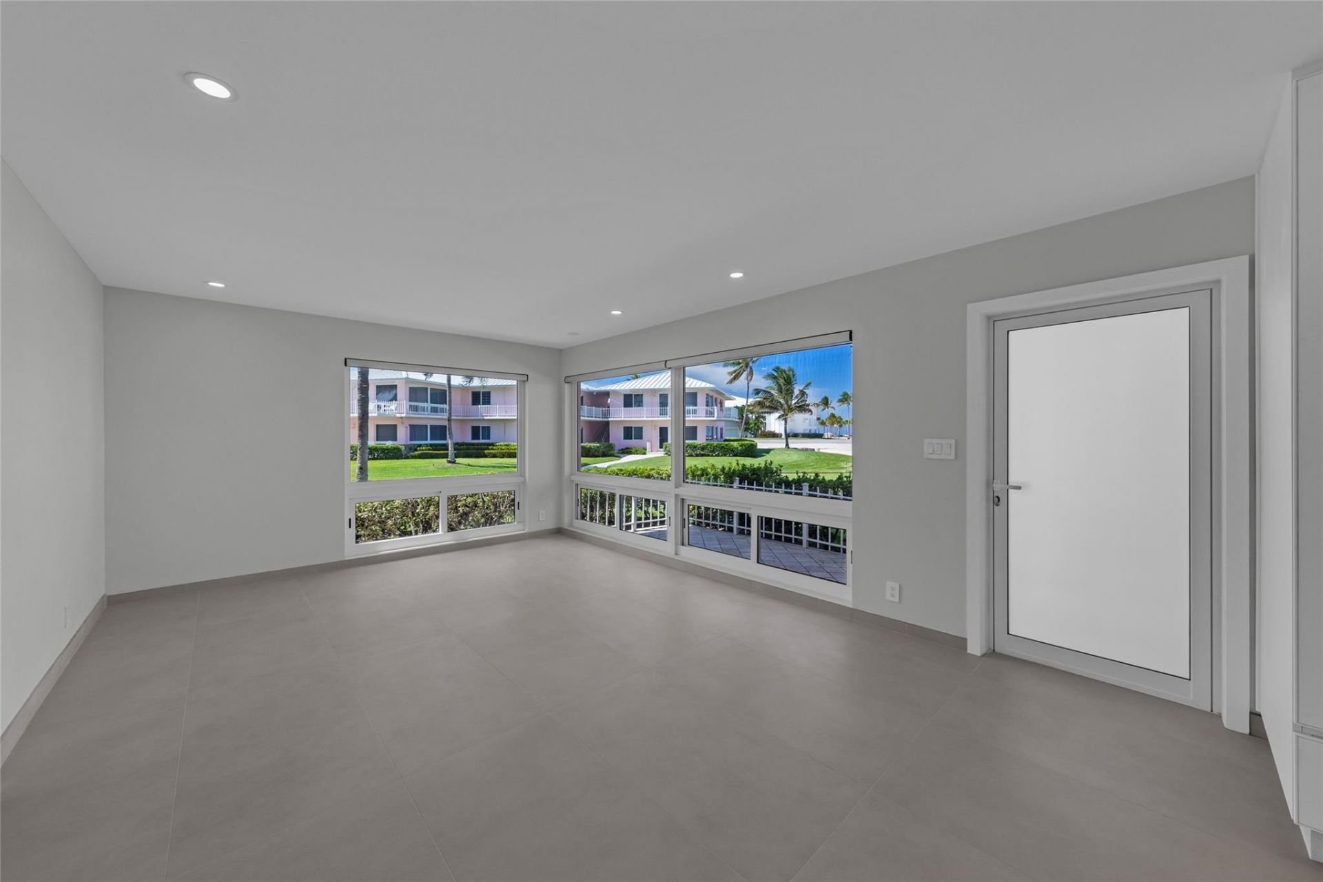 1922 S Ocean Lane, Unit 10, Fort Lauderdale, FL 33316 Photo