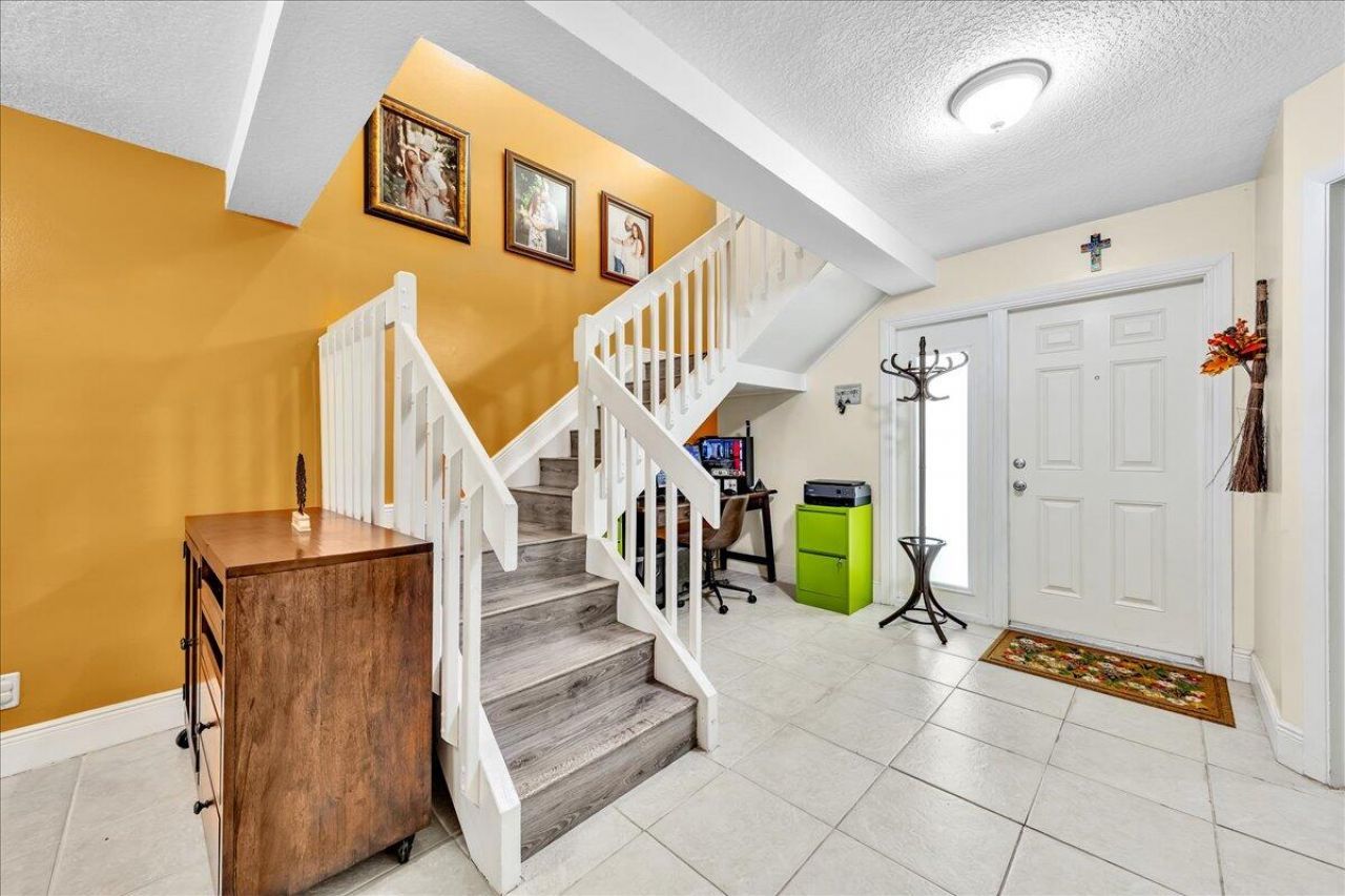 8715 Cleary Boulevard, Plantation, FL 33324 Photo