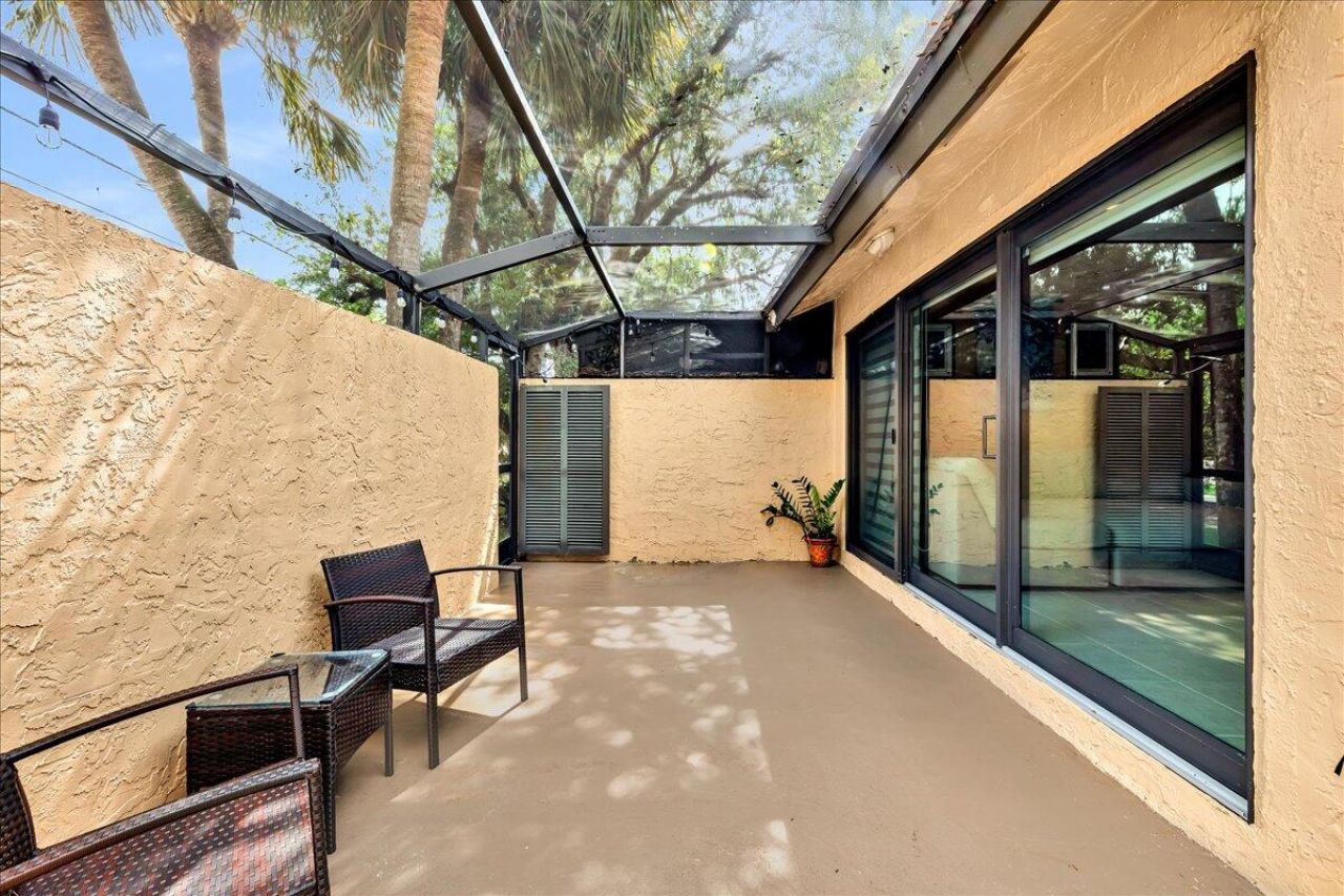 8715 Cleary Boulevard, Plantation, FL 33324 Photo