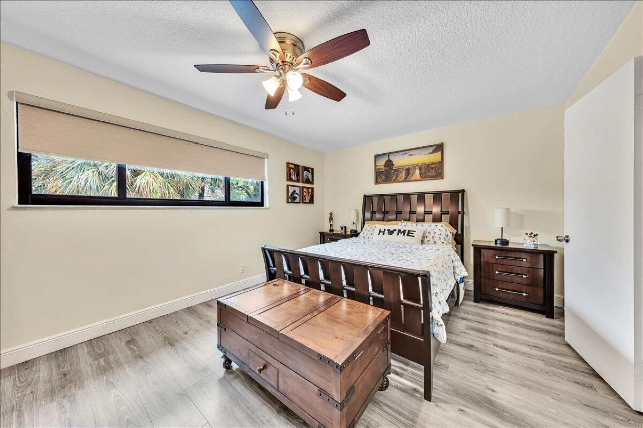 8715 Cleary Boulevard, Plantation, FL 33324 Photo