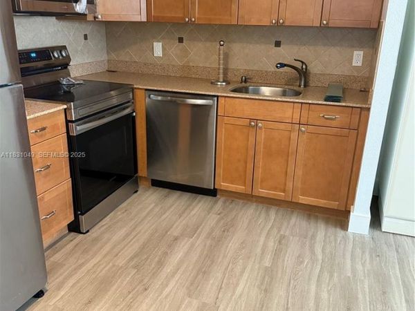 67 Monaco B, Delray Beach, FL 33446