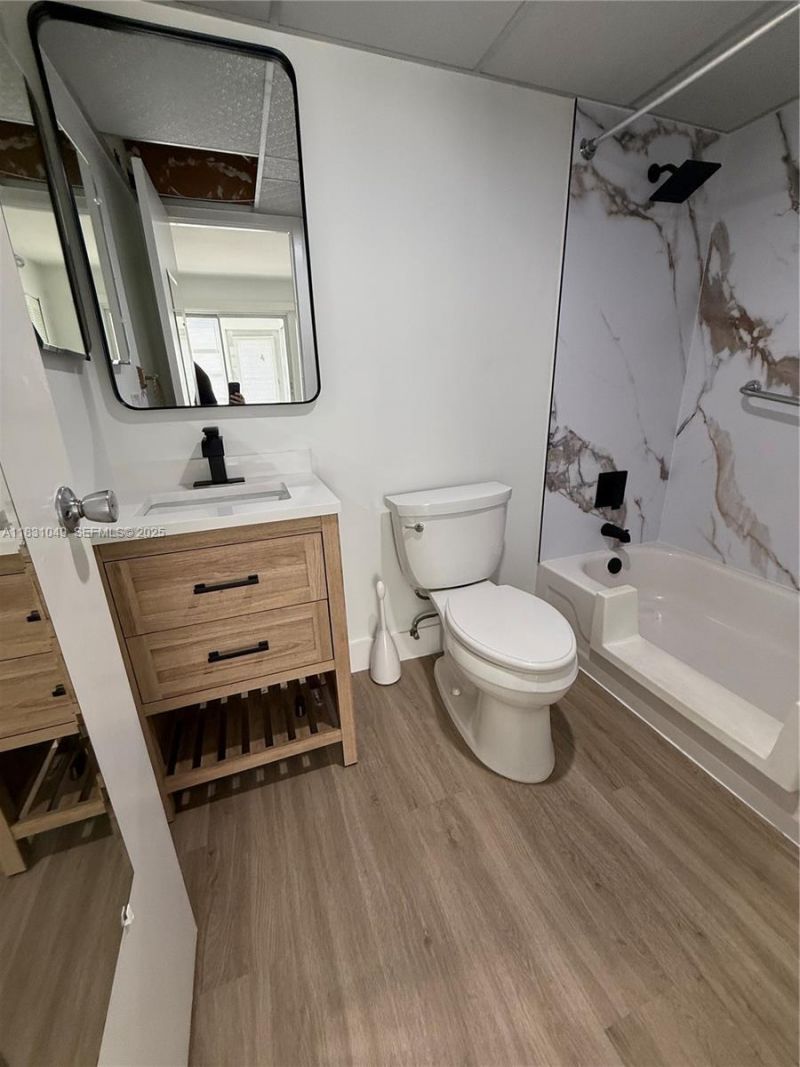 67 Monaco B, Delray Beach, FL 33446 Photo