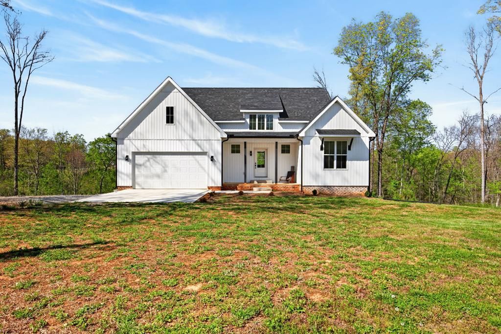 4065 Allen Road, Baxter, TN 38544 Main Photo