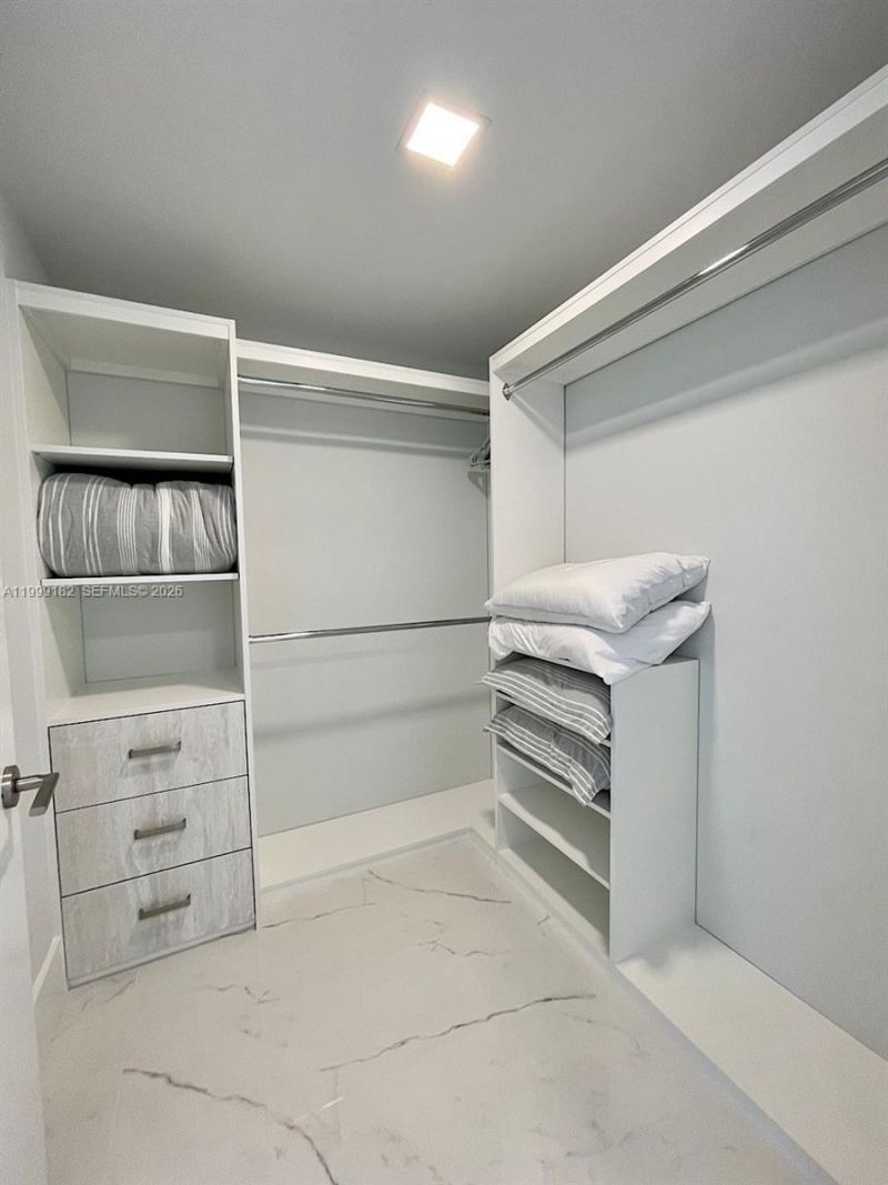 330 Sunny Isles Blvd, Unit 5-905, Sunny Isles Beach, FL 33160 Photo