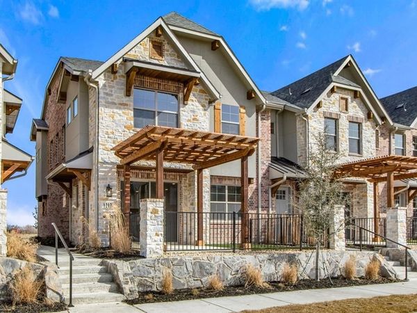 1212 Armstrong, The Colony, TX 75056