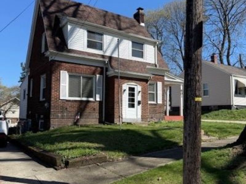 601 Saint Leger Avenue, Akron, OH 44305 Photo 2