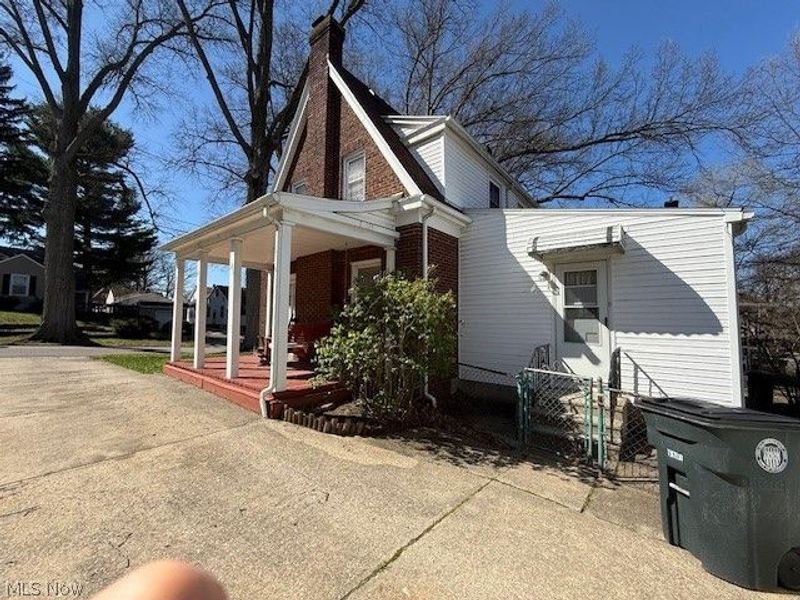 601 Saint Leger Avenue, Akron, OH 44305 Photo 26