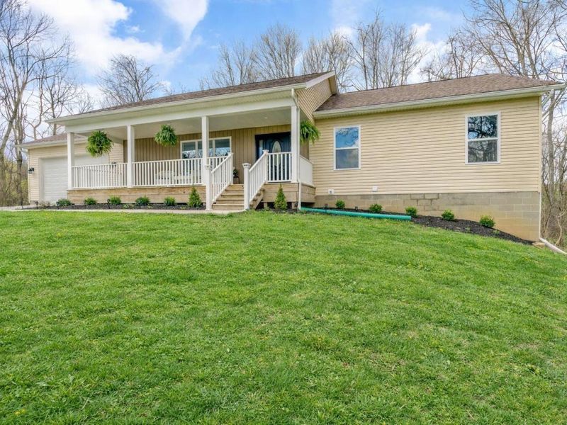 5211 Raccoon Run Road, Johnstown, OH 43031 Photo 2
