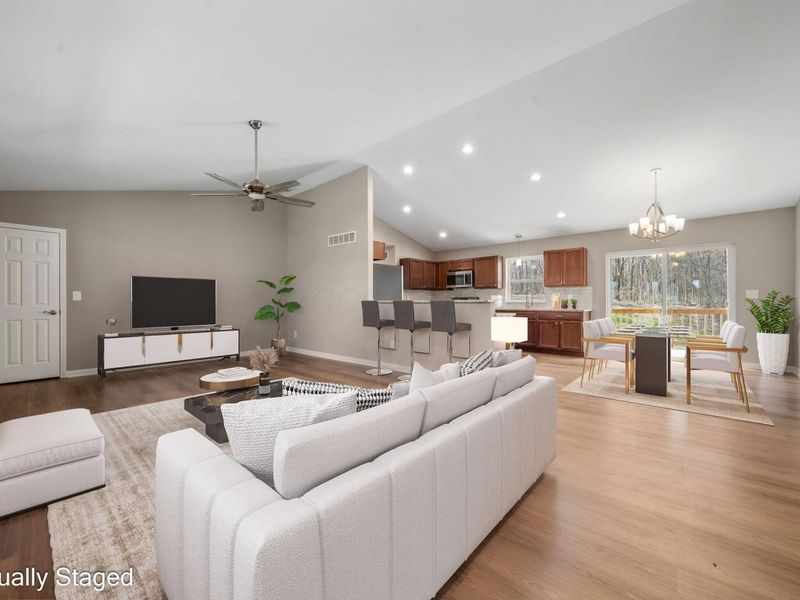 5211 Raccoon Run Road, Johnstown, OH 43031 Photo 7