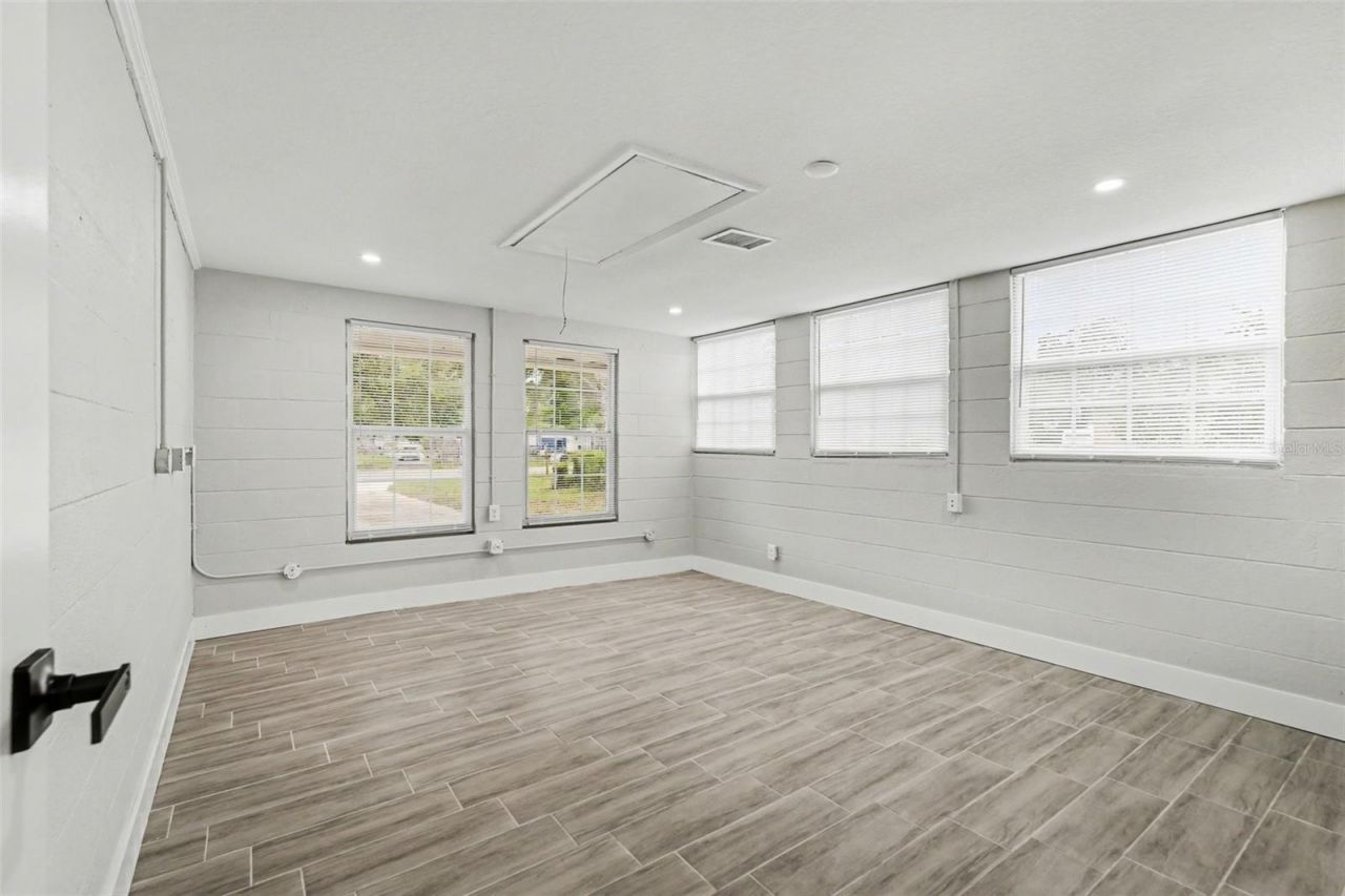 7310 Fort King Road , Zephyrhills, FL 33541 Photo