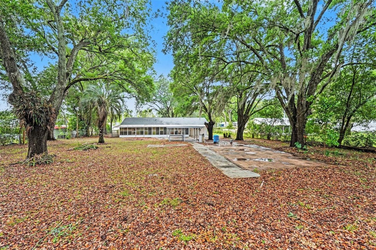 7310 Fort King Road , Zephyrhills, FL 33541 Photo