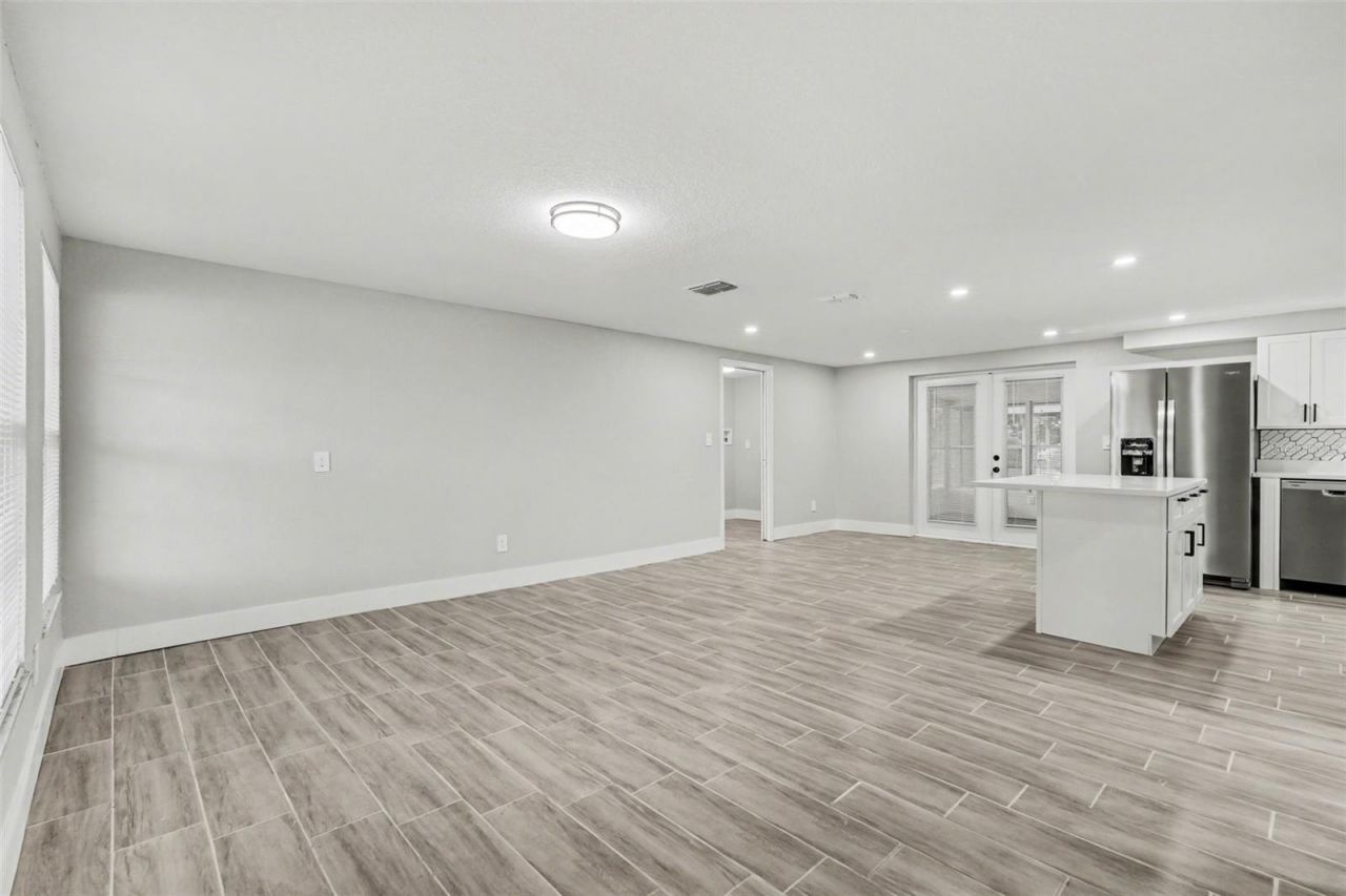 7310 Fort King Road , Zephyrhills, FL 33541 Photo