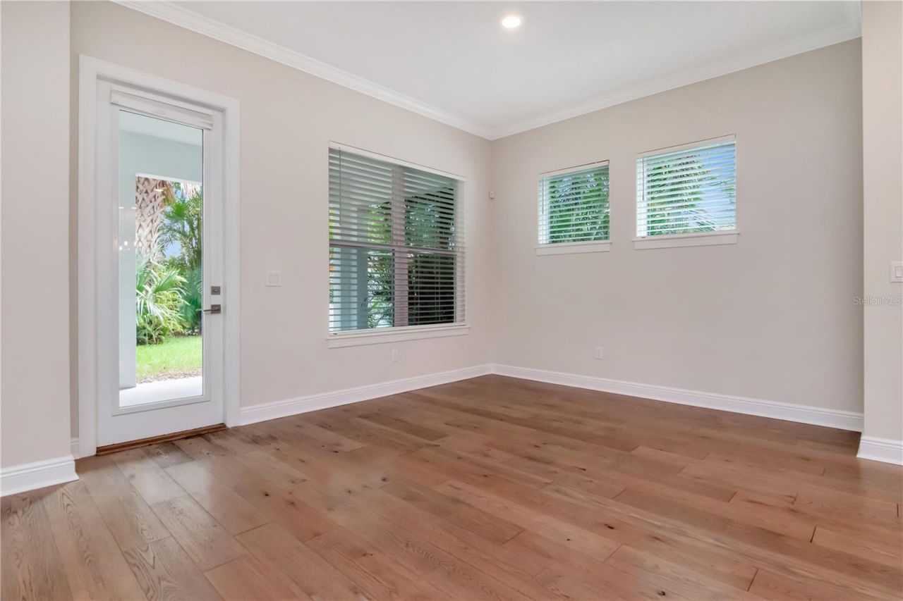 3408 W Hawthorne Road, Tampa, FL 33611 Photo