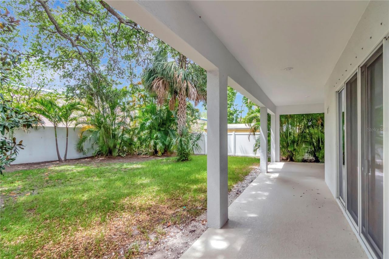 3408 W Hawthorne Road, Tampa, FL 33611 Photo