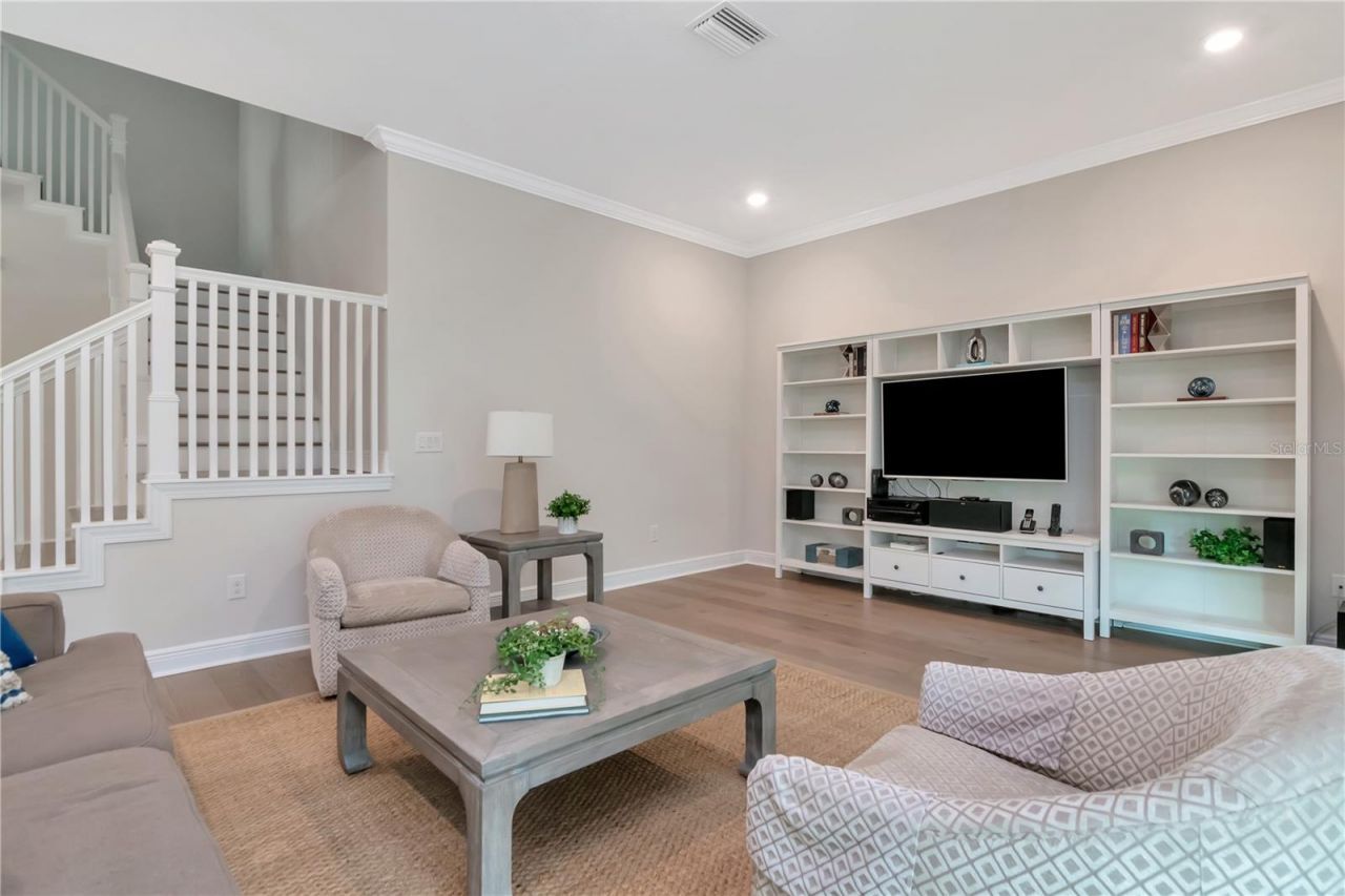 3408 W Hawthorne Road, Tampa, FL 33611 Photo