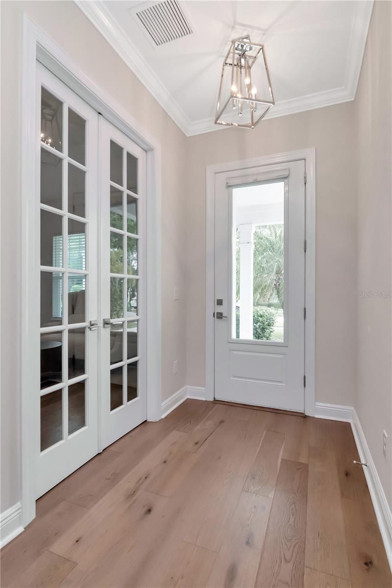 3408 W Hawthorne Road, Tampa, FL 33611 Photo