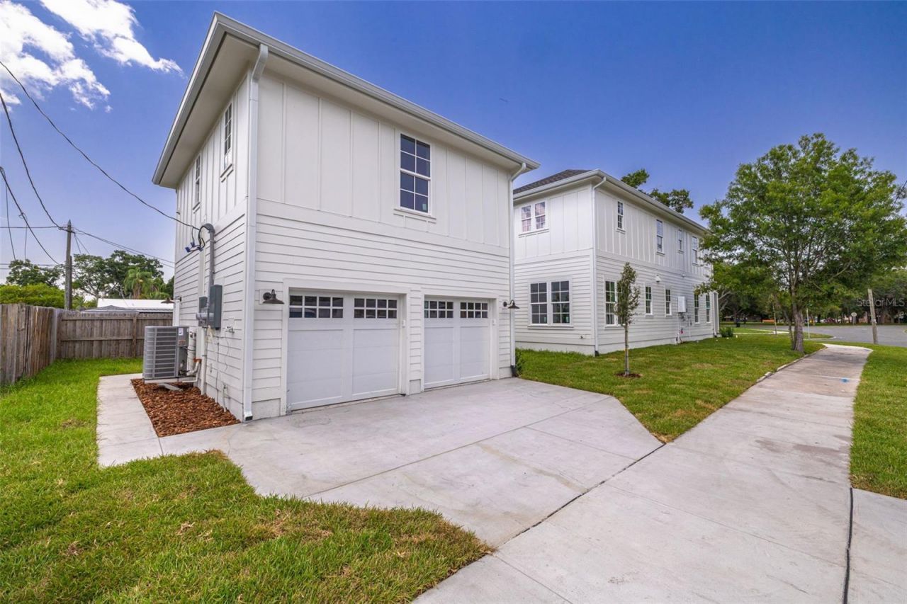 5204 10th Street N, Saint Petersburg, FL 33703 Photo