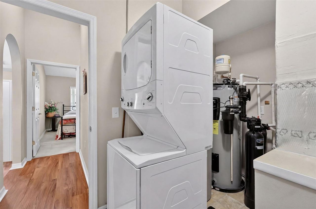 41722 Poinciana Stream , Eustis, FL 32736 Photo