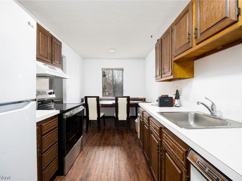 27441 Westown Boulevard, Westlake, OH 44145 Photo 11