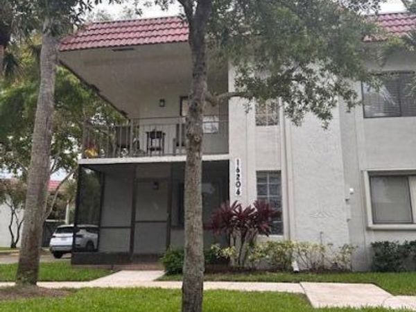 16206 Laurel Drive, Unit 201, Weston, FL 33326