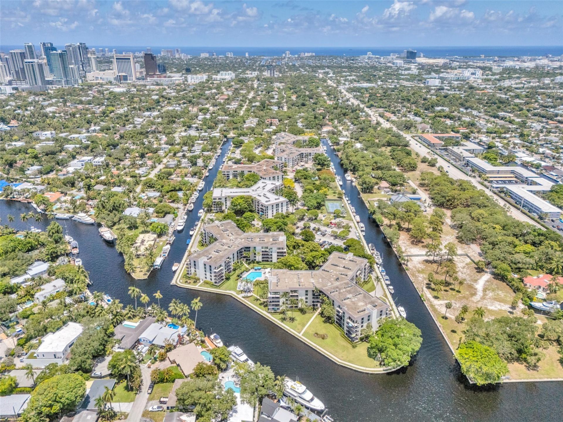 900 River Reach Drive, Unit 518, Fort Lauderdale, FL 33315 Photo