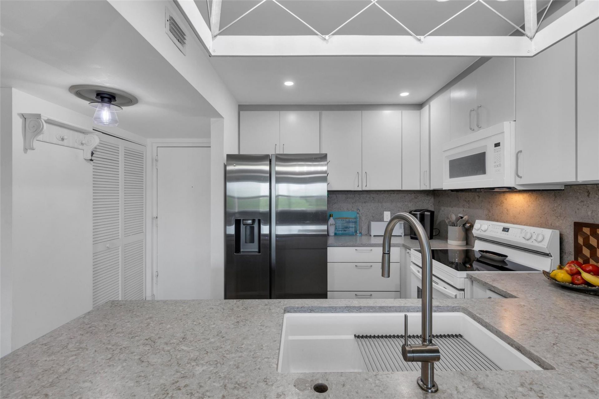 900 River Reach Drive, Unit 518, Fort Lauderdale, FL 33315 Photo