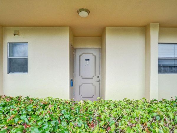 3590 Via Poinciana, Unit 114, Greenacres, FL 33467