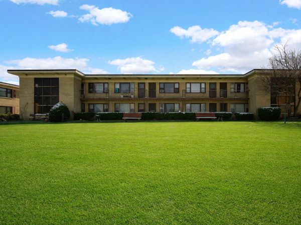 12 King Arthur Court , Unit 11, Northlake, IL 60164