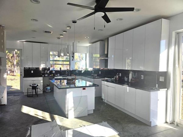 775 S Palm ST , Clewiston, FL 33440