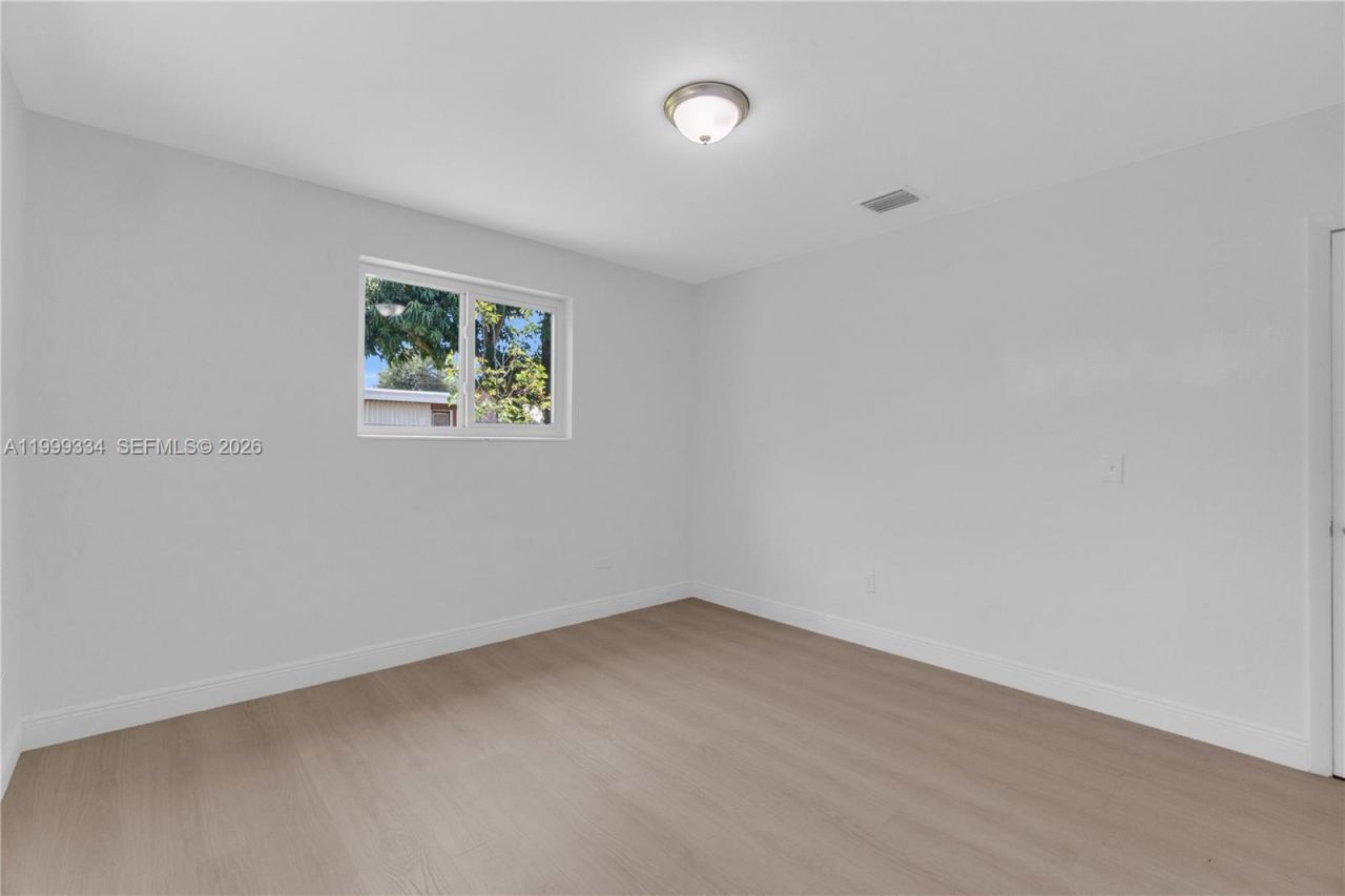 1730 NW 55th Ter, Unit 1730, Miami, FL 33142 Photo