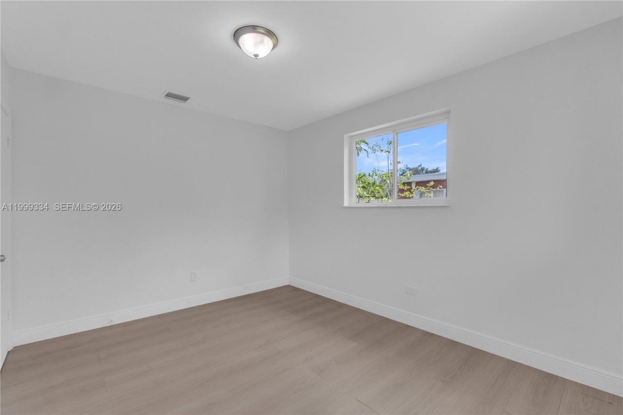 1730 NW 55th Ter, Unit 1730, Miami, FL 33142 Photo