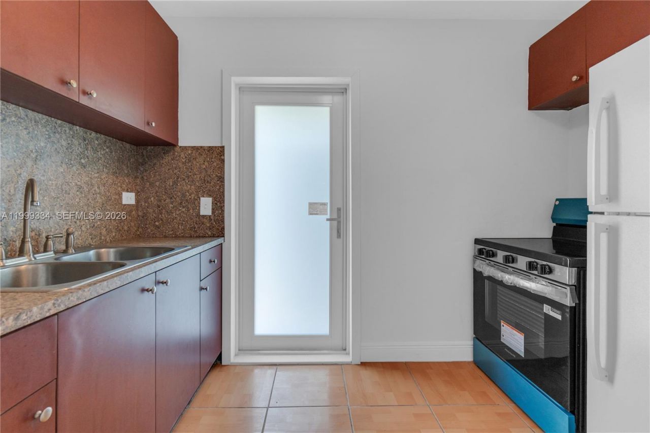 1730 NW 55th Ter, Unit 1730, Miami, FL 33142 Photo