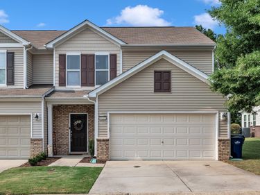 8111 Yaxley Hall Drive, Raleigh, NC 27616