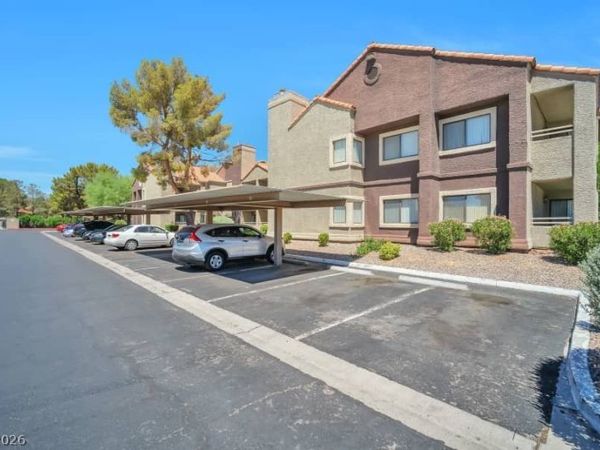 5076 S Rainbow Boulevard, Unit 104, Las Vegas, NV 89118